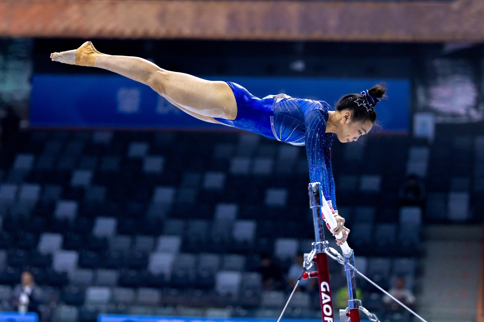 CBA最新消息！曝新疆裁掉哈雷尔，洛夫顿被禁赛，广厦确定外援